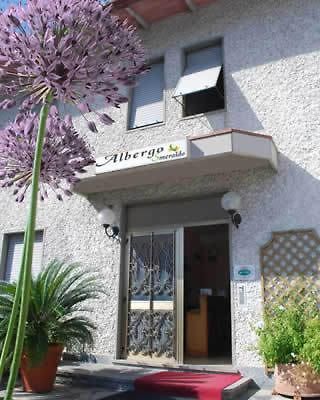 Albergo Smeraldo カステルヌオーヴォ・マグラ エクステリア 写真